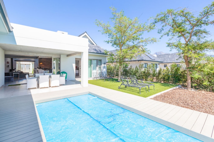 4 Bedroom Property for Sale in Pearl Valley at Val de Vie Western Cape